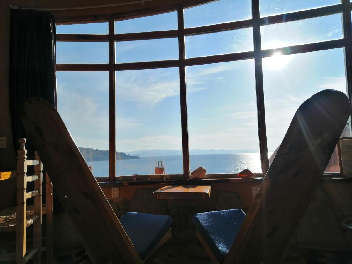 Hostal Las Olas Copacabana  Exteriör bild