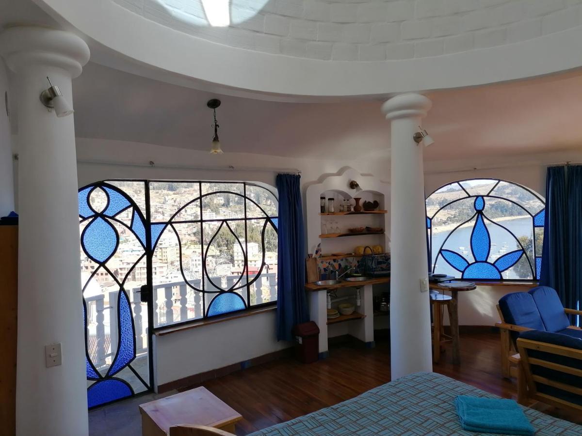 Hostal Las Olas Copacabana  Exteriör bild